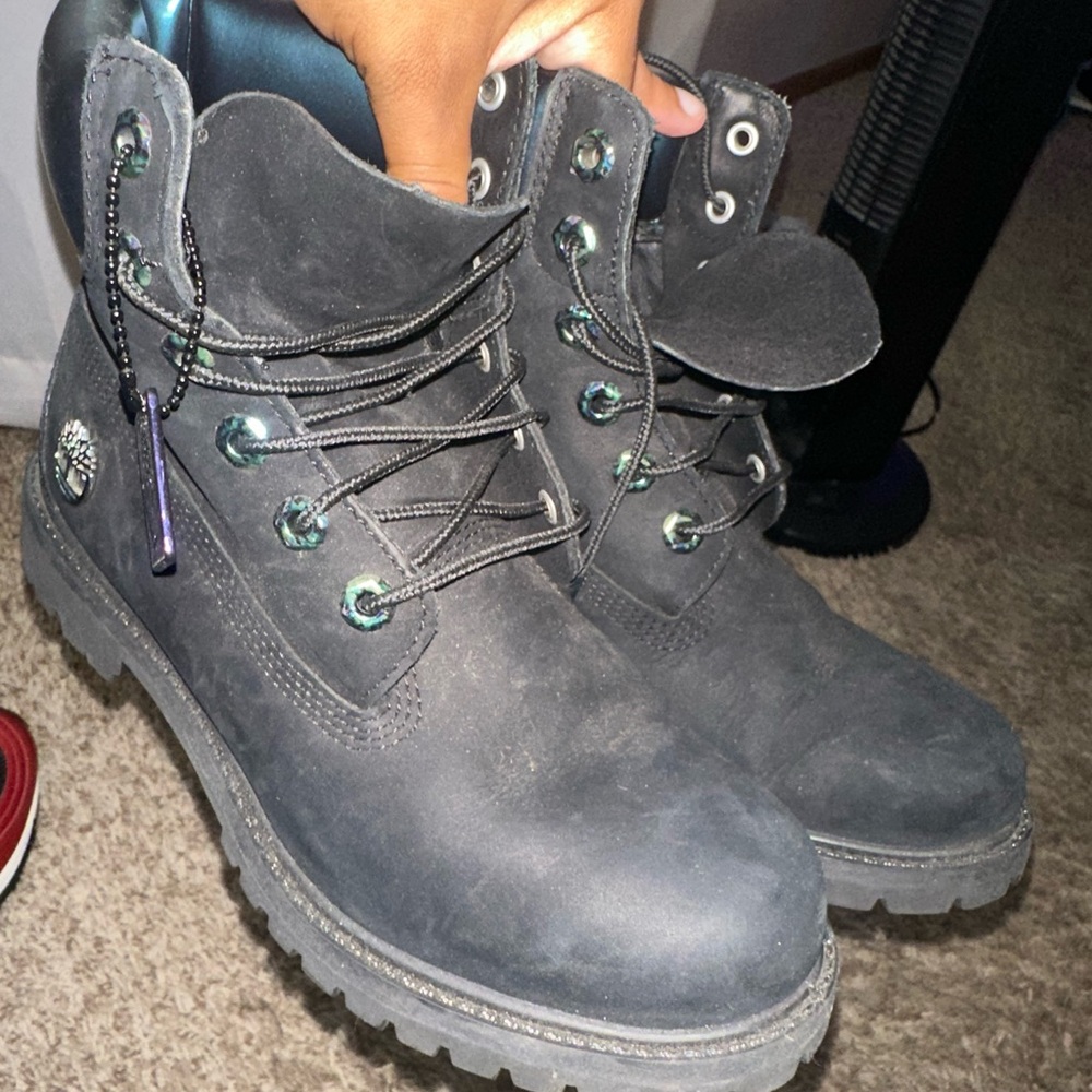 Timberland Black iridescent nubuck boots women’s 8